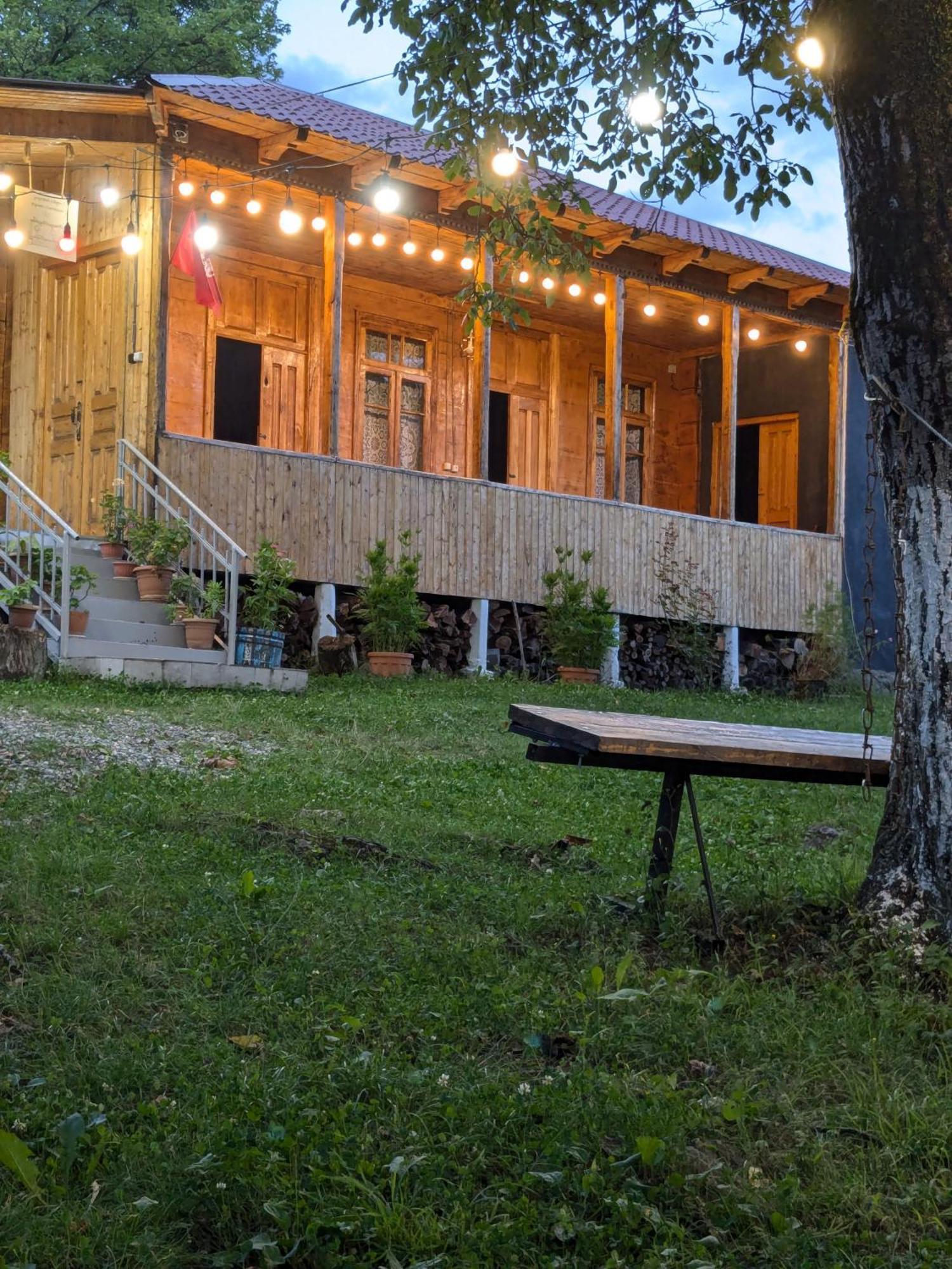 Kipiani Guest House Ყიფიანის Სახლი Khvanchkara Экстерьер фото